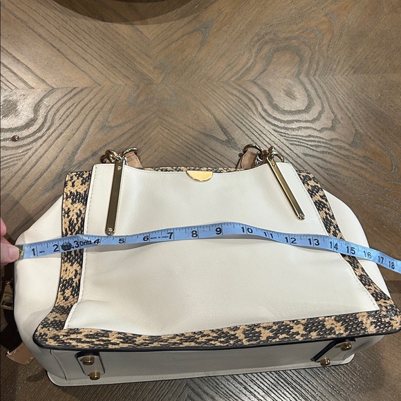 COACH Leather Dreamer Bag worn once excellent condition slight marks on inside - Picture 7 of 8